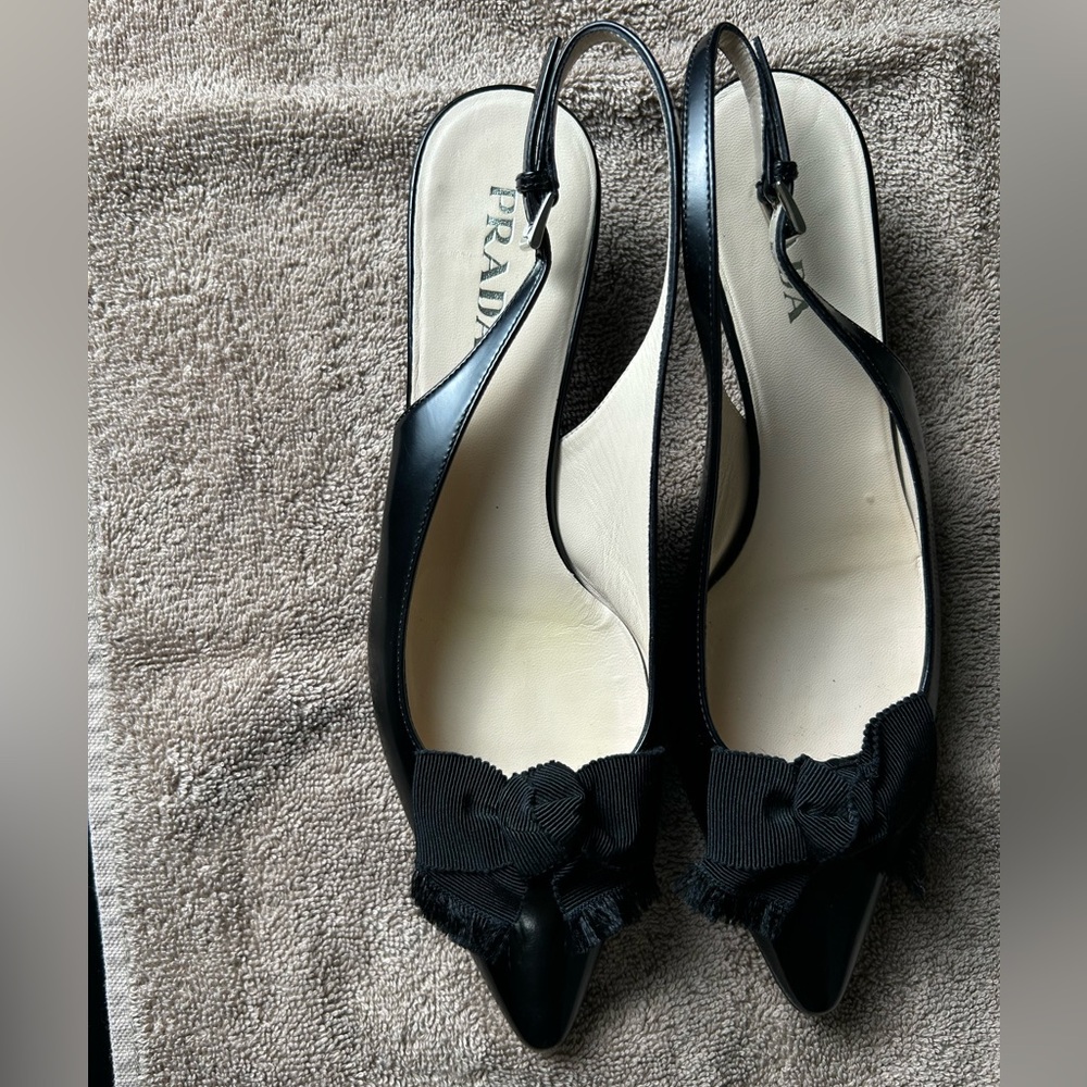 Vintage Prada Black Heels with Decorative Bow - Picture 2 of 7